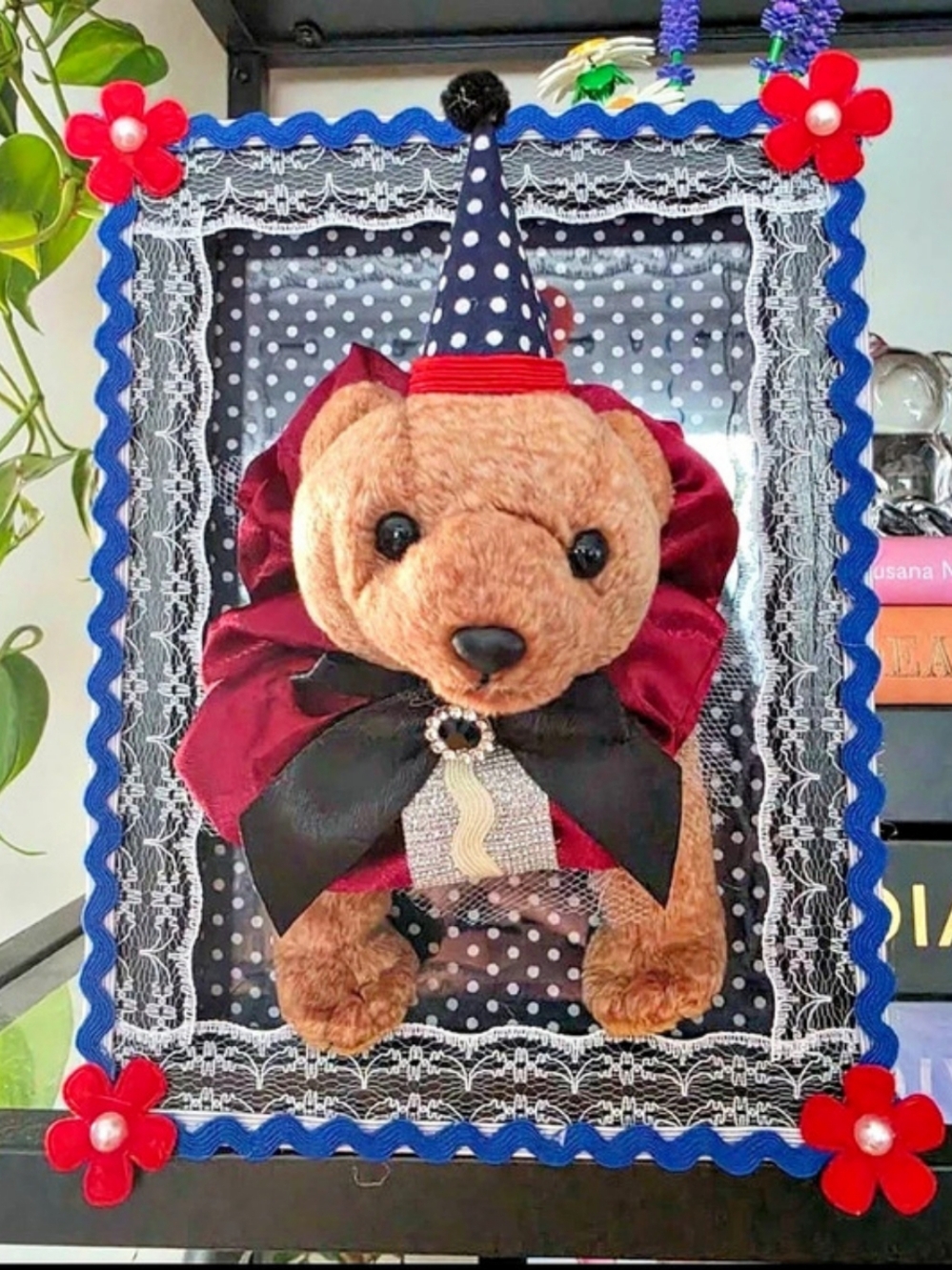Royal Bear Art Decor.